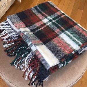 Plaid scarf with fringe on the ends